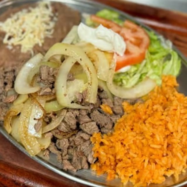 Asada Fajita Plate with Rice & Beans.
